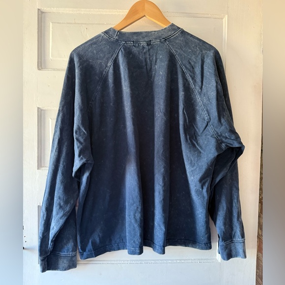 Uncommon Basics Navy Sweatshirt - Picture 6 of 6